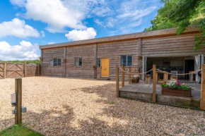 Old Stables, Little Ballthorns Farm